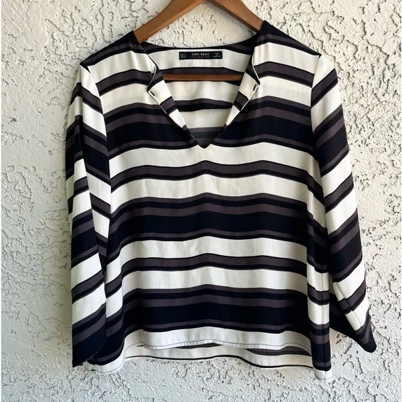 ZARA Basics Quarter Sleeve V-Neck Striped Blouse Women’s Small - Picture 2 of 6